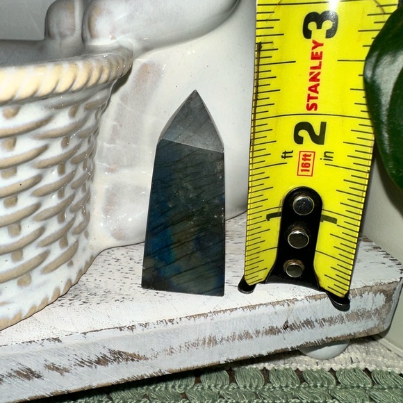Labradorite Crystal Tower - Picture 3 of 3